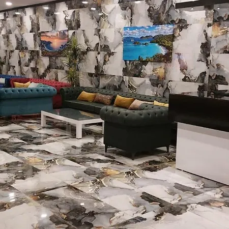 Grand Rimedya Hotell *