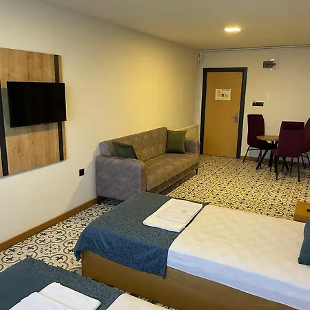 Hotell Grand Rimedya *