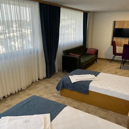 Grand Rimedya Hotel *