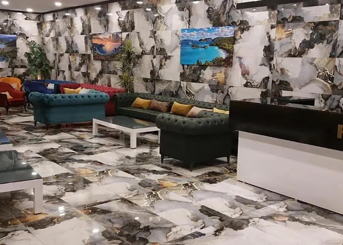 Grand Rimedya Hotel *